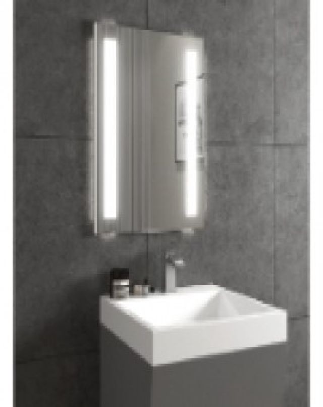 Saint-Gobain's Aspira LED Mirror - Classic (450mm x 600mm (width x height))